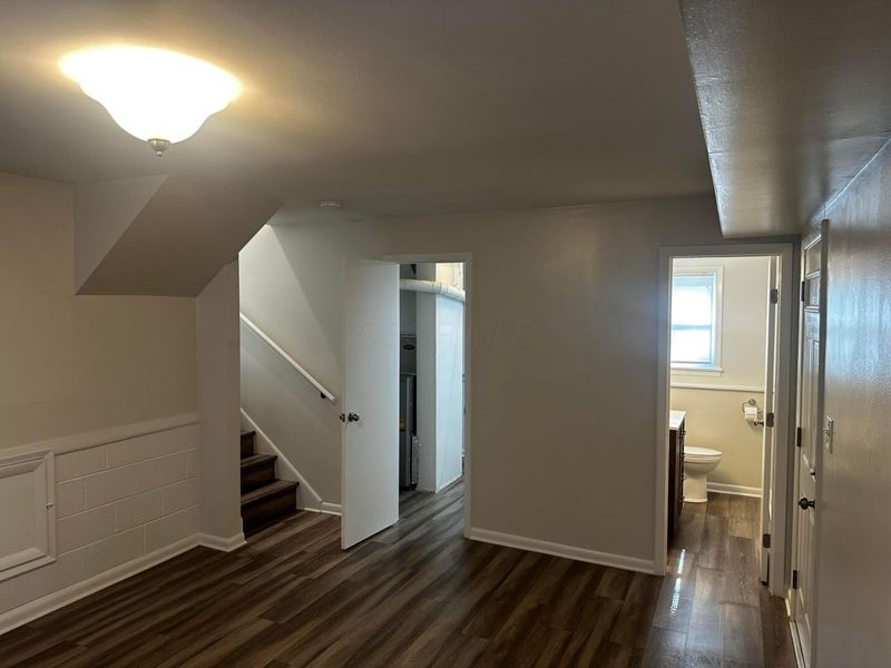 1585 Shady Lane Road , Columbus, OH 43227 Photo 9