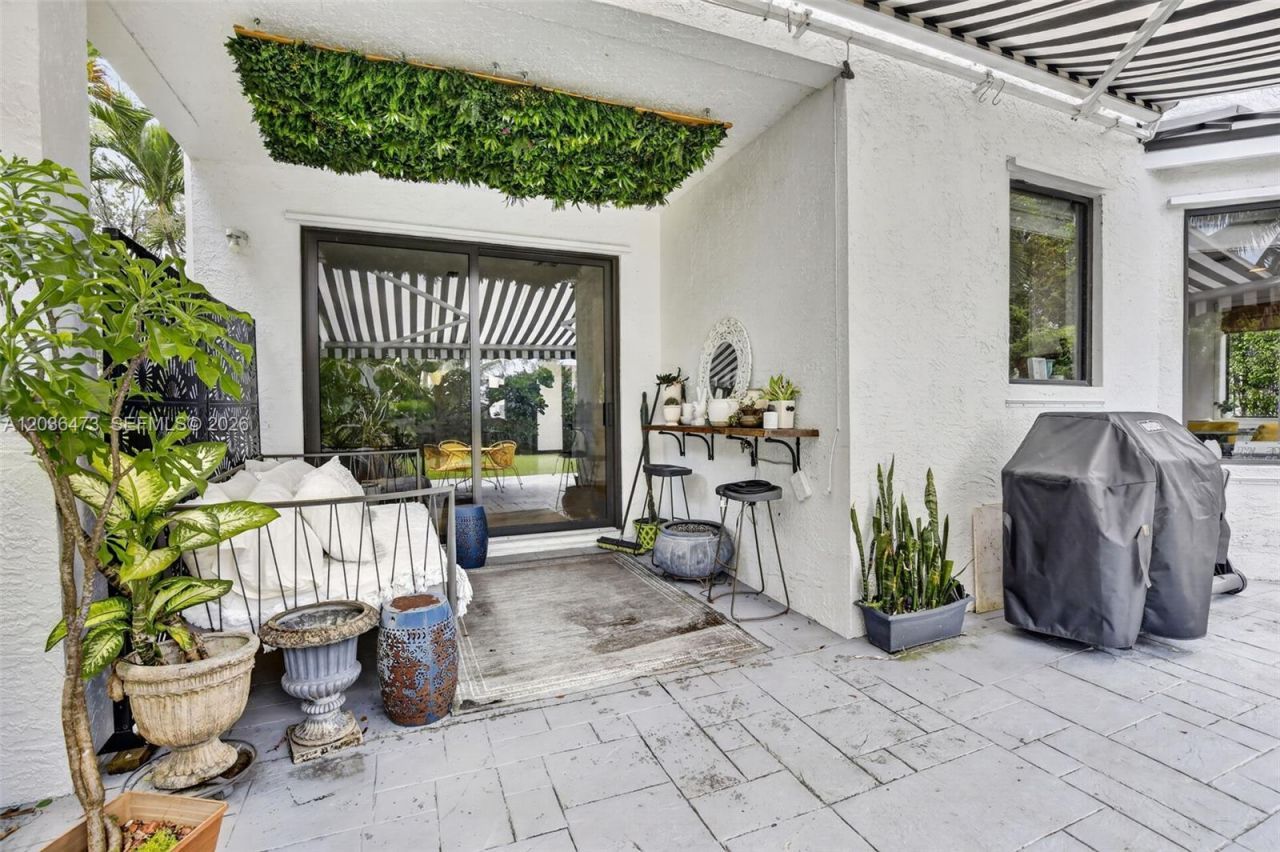 16711 SW 14th St, Pembroke Pines, FL 33027 Photo