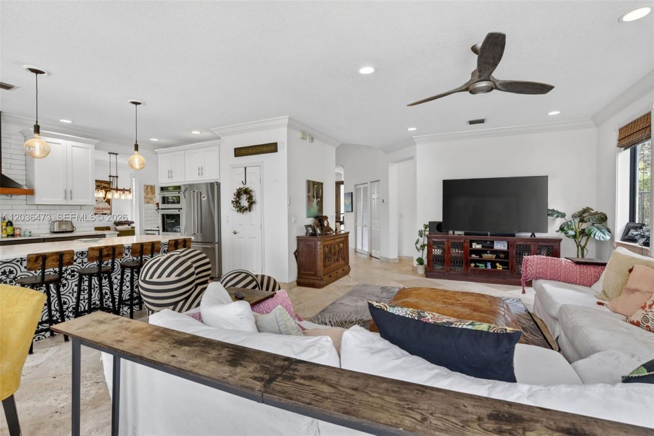 16711 SW 14th St, Pembroke Pines, FL 33027 Photo