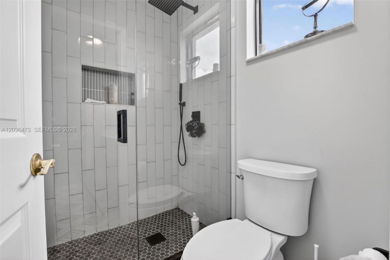 16711 SW 14th St, Pembroke Pines, FL 33027 Photo