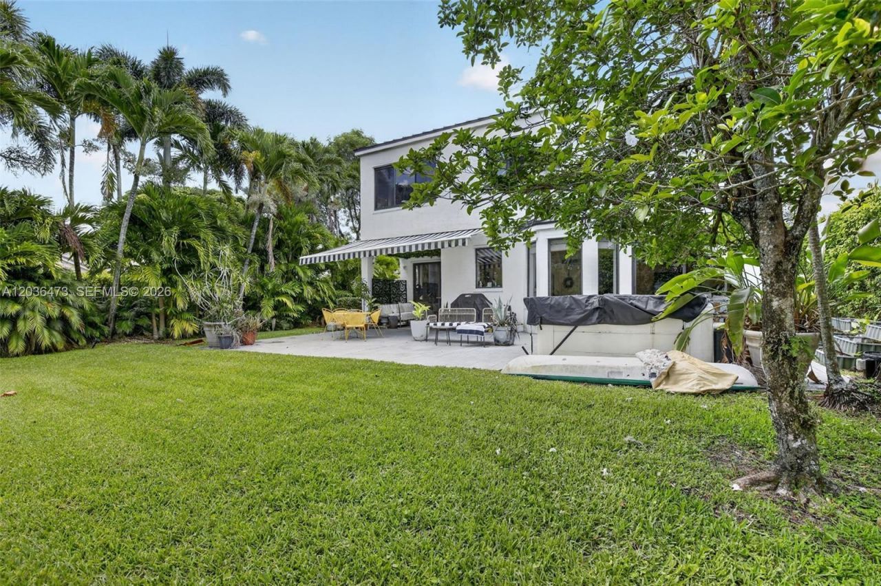 16711 SW 14th St, Pembroke Pines, FL 33027 Photo