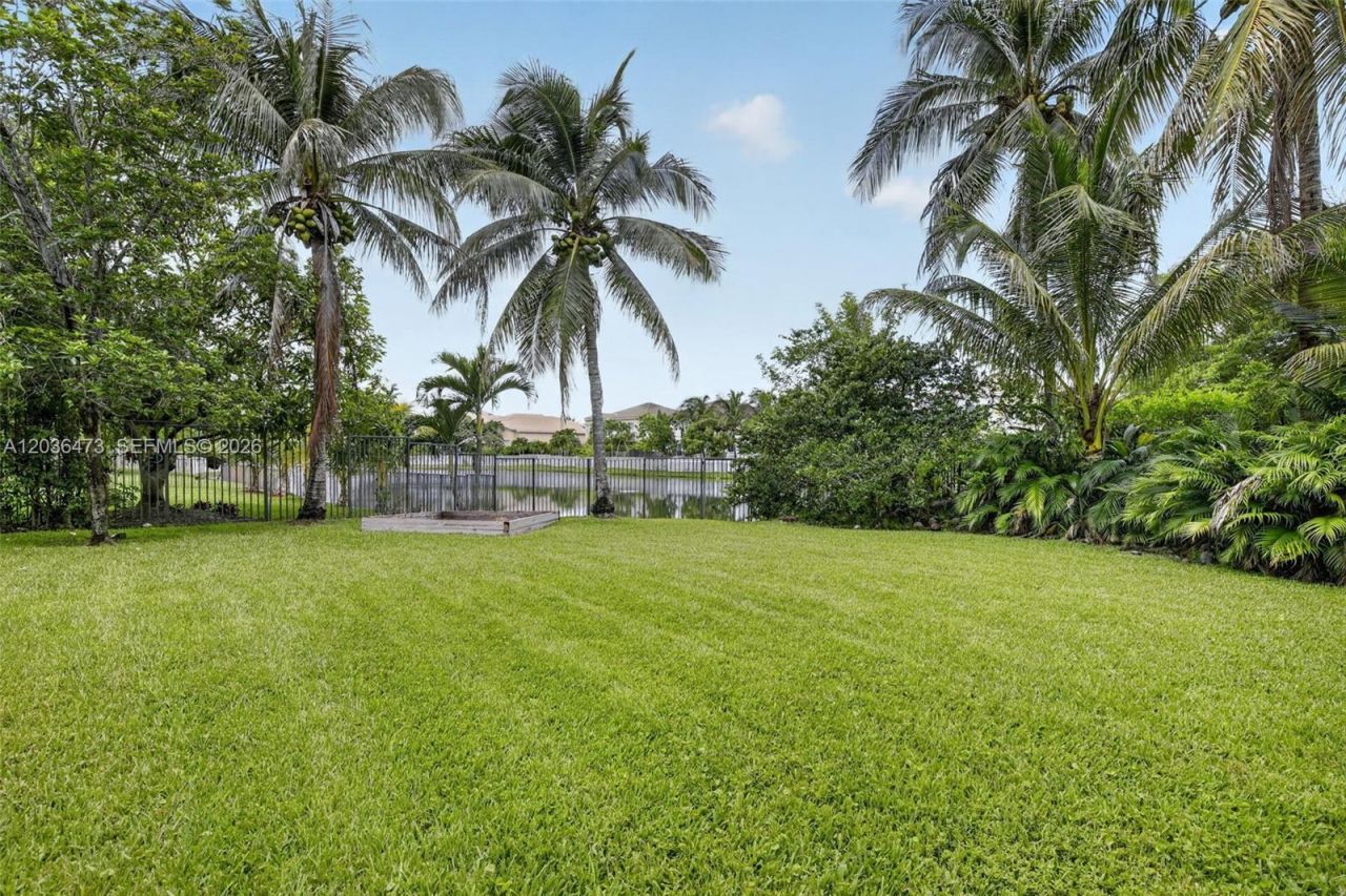 16711 SW 14th St, Pembroke Pines, FL 33027 Photo