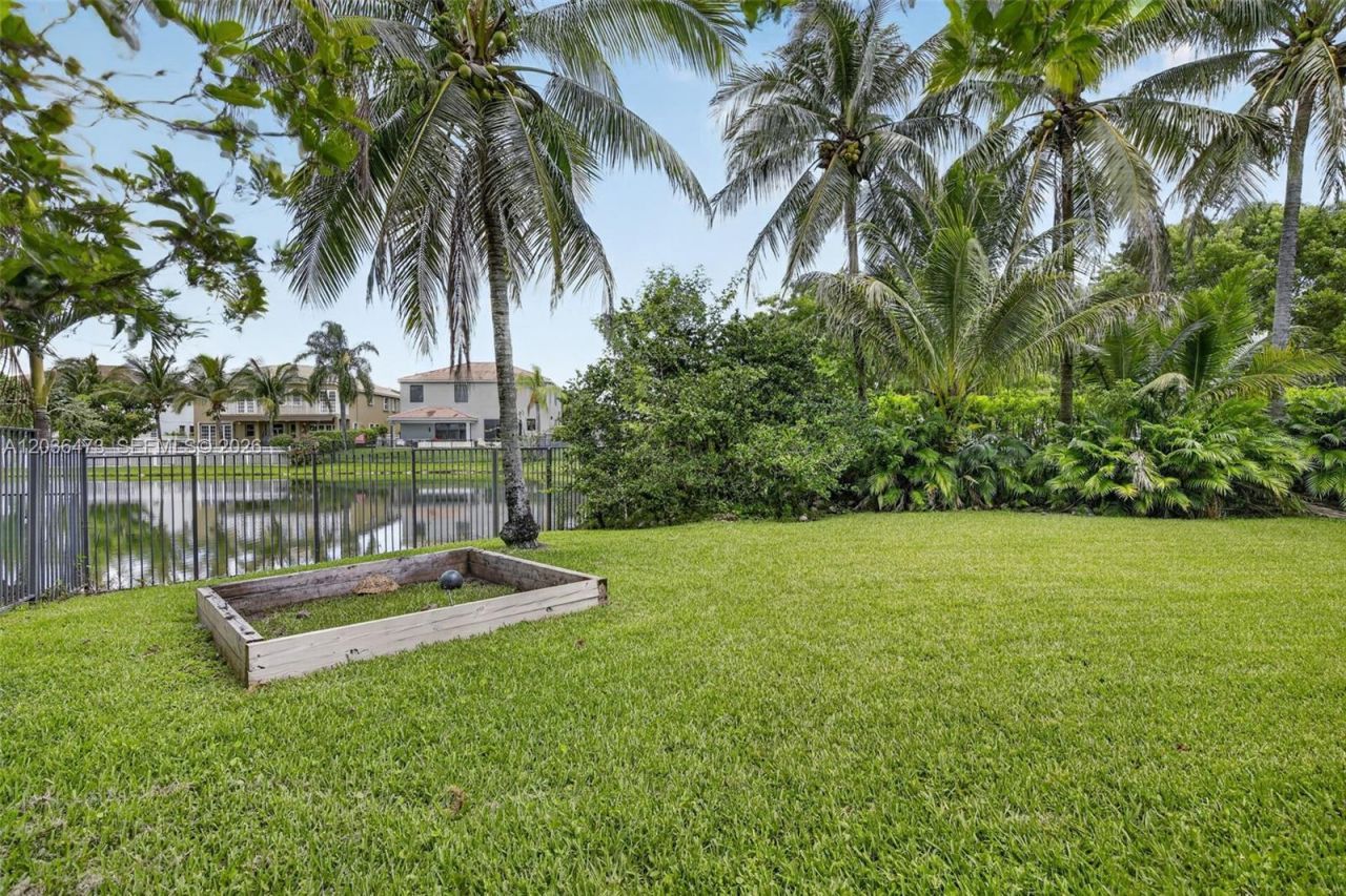 16711 SW 14th St, Pembroke Pines, FL 33027 Photo