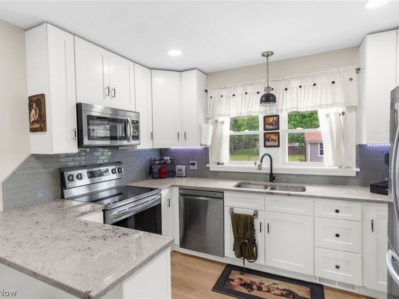 10060 Salem Warren Road, Salem, OH 44460 Photo 10