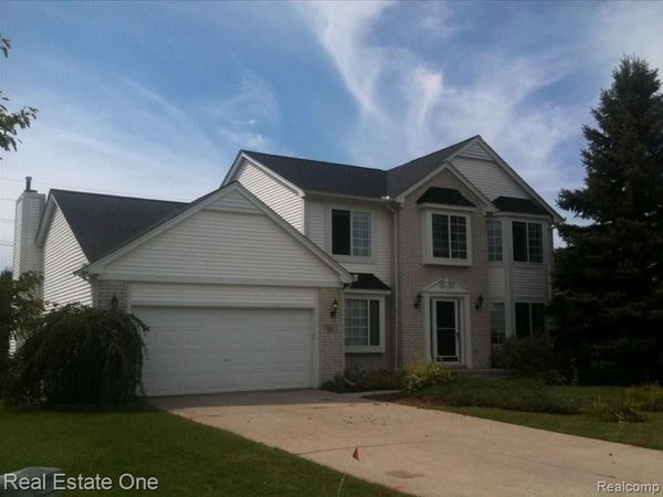 957 Meadowbrook Way , Milford Twp, MI 48381