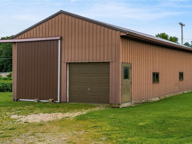 18224 Main Street, Newark, OH 43056 Photo 2