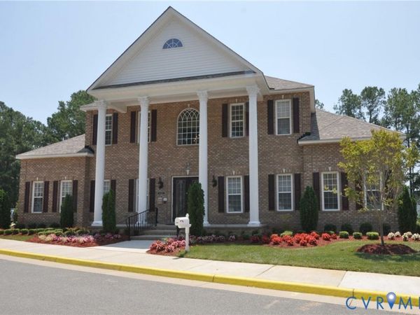 431 Old Colonial Way, Unit 302, Newport News, VA 23608