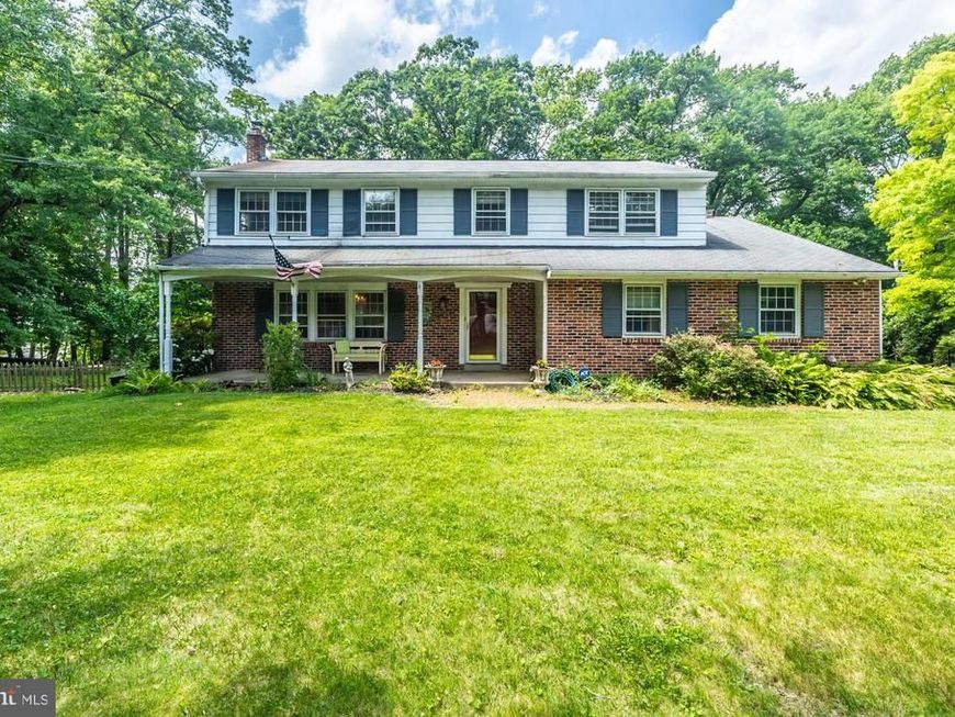 999 Cloverly Road , Berwyn, PA 19312 Main Photo