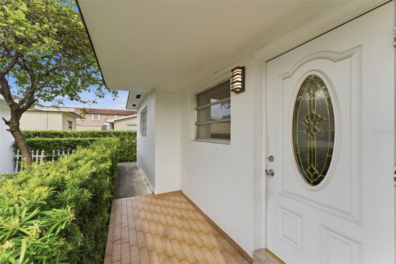 1310 W 30th Street , Hialeah, FL 33012 Photo