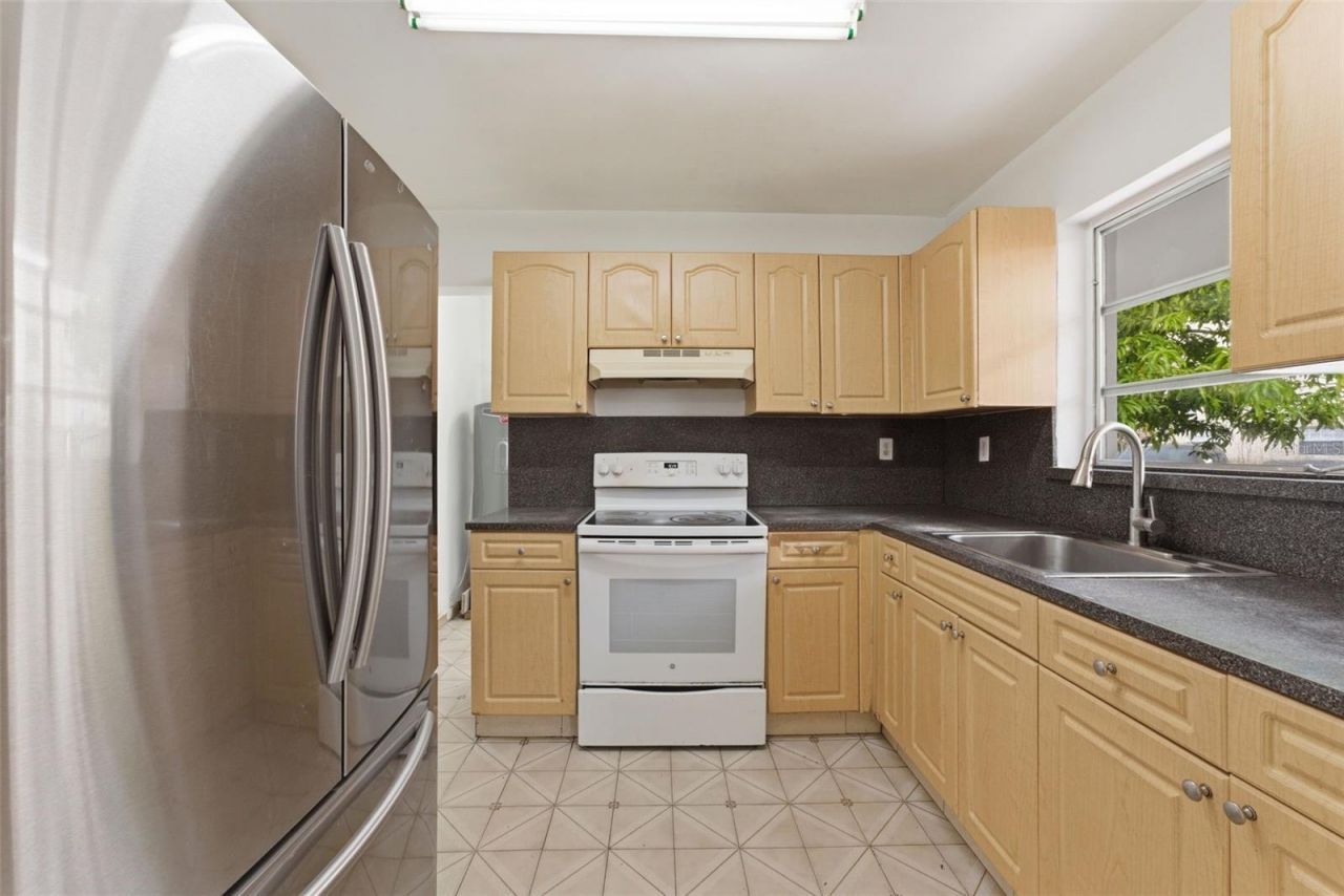 1310 W 30th Street , Hialeah, FL 33012 Photo