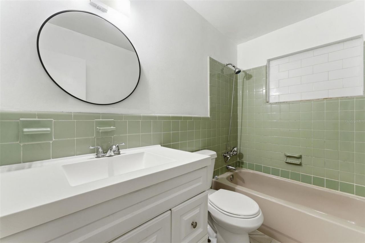 1310 W 30th Street , Hialeah, FL 33012 Photo