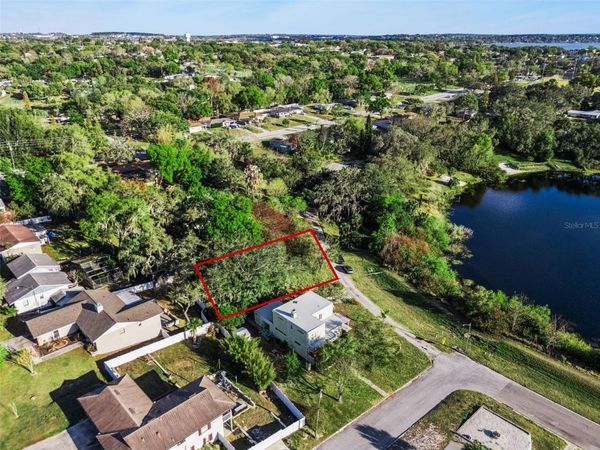 CRYSTAL LAKE DRIVE , CLERMONT, FL 34711