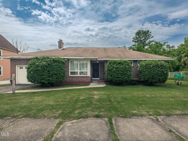 45 Catherine Street, Amsterdam, NY 12010