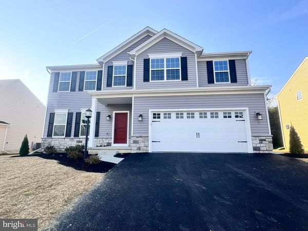 7 LONG BEND DRIVE , CARLISLE, PA 17015
