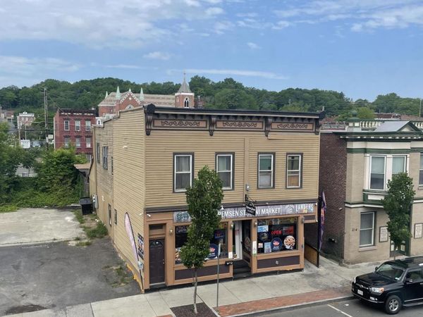225 Remsen Street, Unit 3rd flr, Cohoes, NY 12047