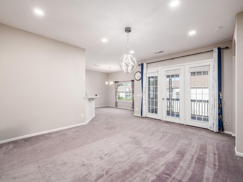 5915 Blackbird Way , Lewis Center, OH 43035 Photo 13