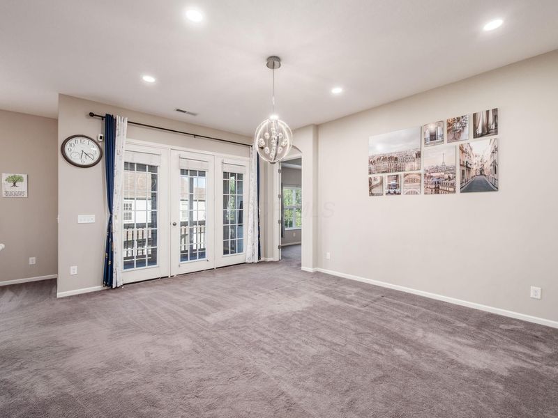 5915 Blackbird Way , Lewis Center, OH 43035 Photo 14