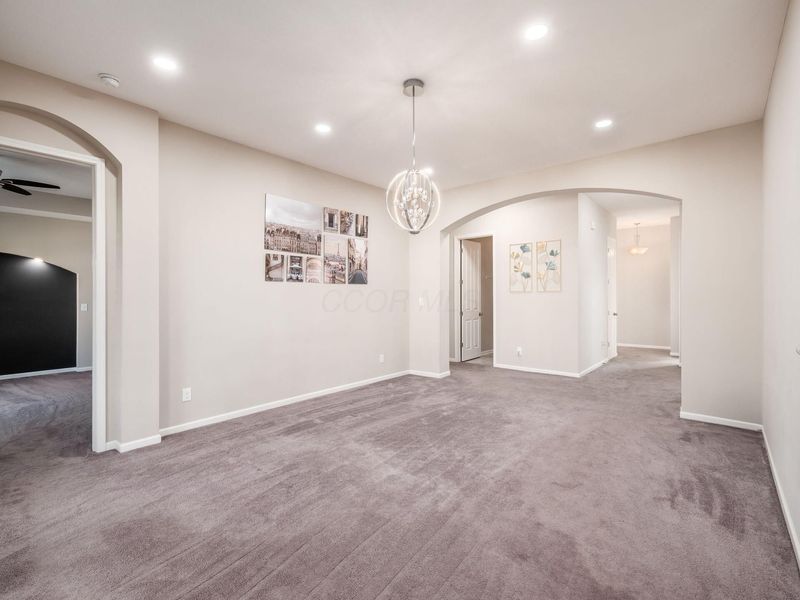 5915 Blackbird Way , Lewis Center, OH 43035 Photo 15