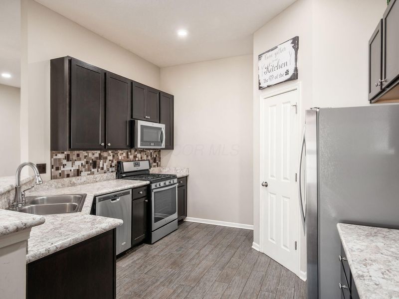 5915 Blackbird Way , Lewis Center, OH 43035 Photo 19