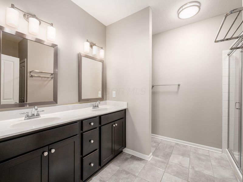 5915 Blackbird Way , Lewis Center, OH 43035 Photo 28