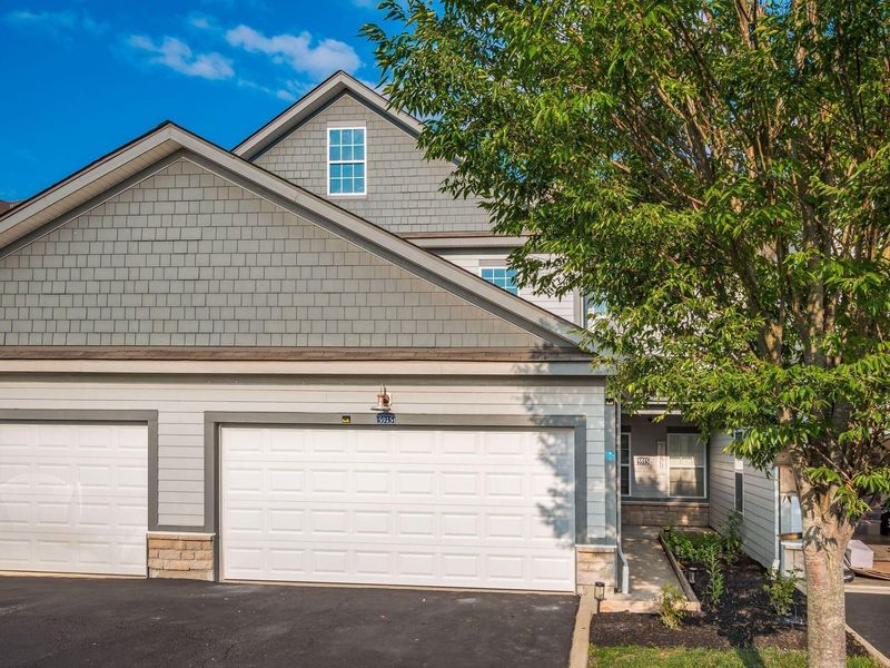 5915 Blackbird Way , Lewis Center, OH 43035 Photo 4
