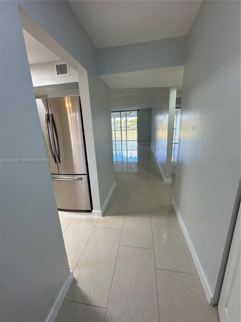 7561 NW 1st St , Unit 204, Margate, FL 33063 Photo