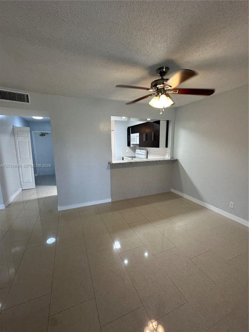 7561 NW 1st St , Unit 204, Margate, FL 33063 Photo