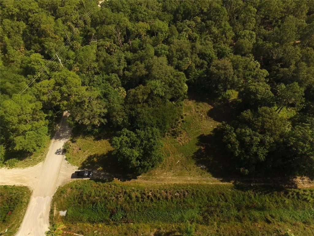9810 134th Court, Fellsmere, FL 32948 Photo