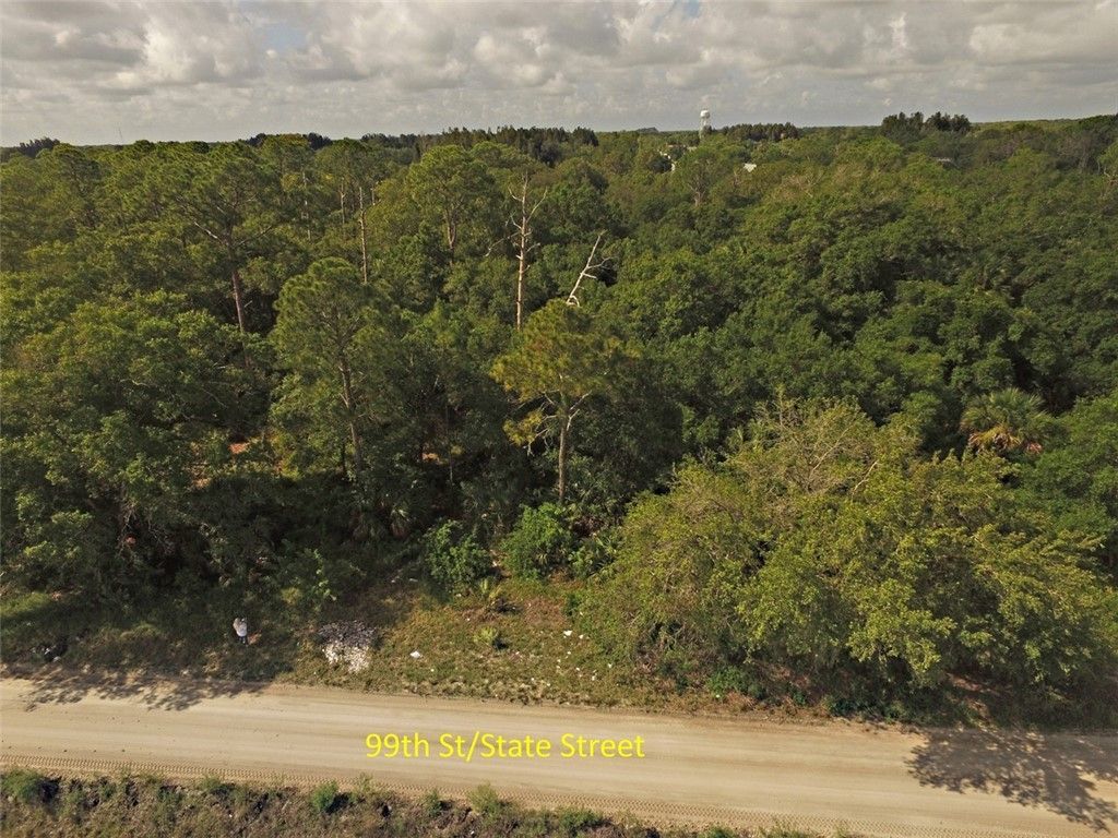 9810 134th Court, Fellsmere, FL 32948 Photo