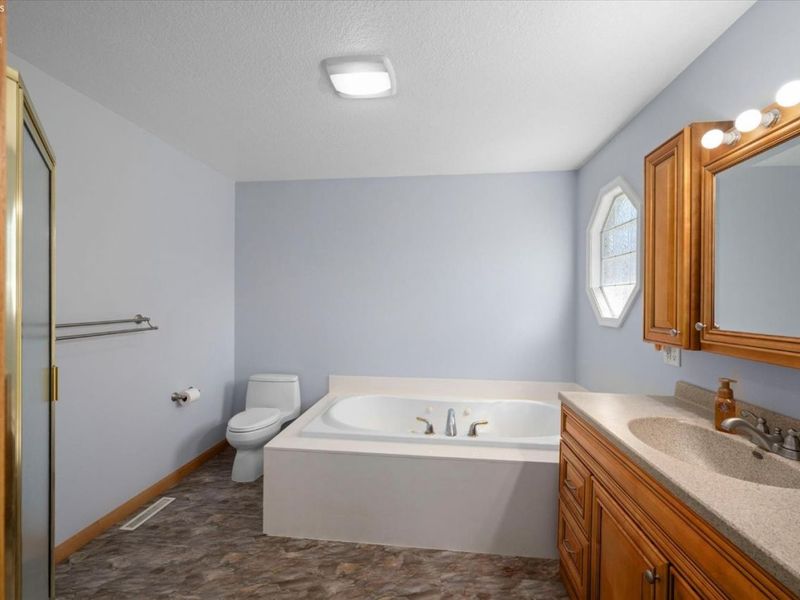 6851 Berridge Road, Whitehouse, OH 43571 Photo 14