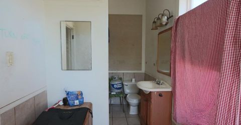 8 W Willow St, Stockton, CA 95202 Photo