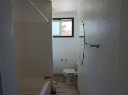 8 W Willow St, Stockton, CA 95202 Photo