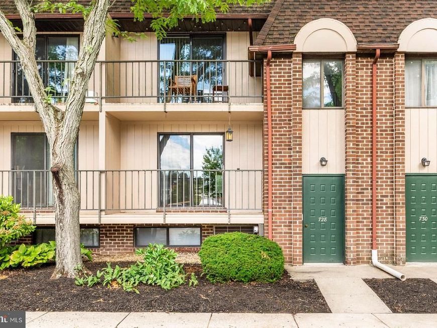 728-a Putnam Boulevard, Unit 15A, Wallingford, PA 19086 Main Photo