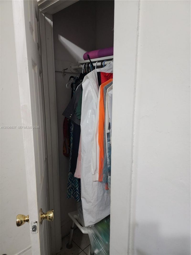 26 NW 24th Ct , Miami, FL 33125 Photo