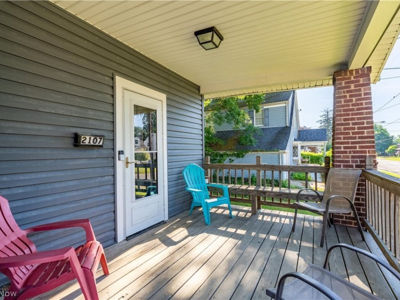 2107 31st Street NW, Canton, OH 44709 Photo 2