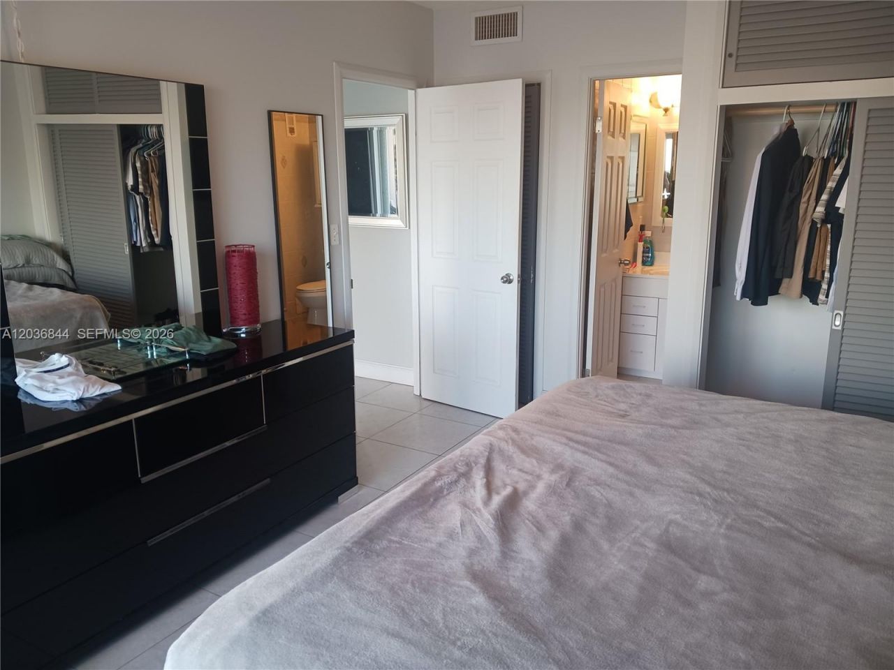 400 Golden Isles Dr , Unit 55, Hallandale Beach, FL 33009 Photo