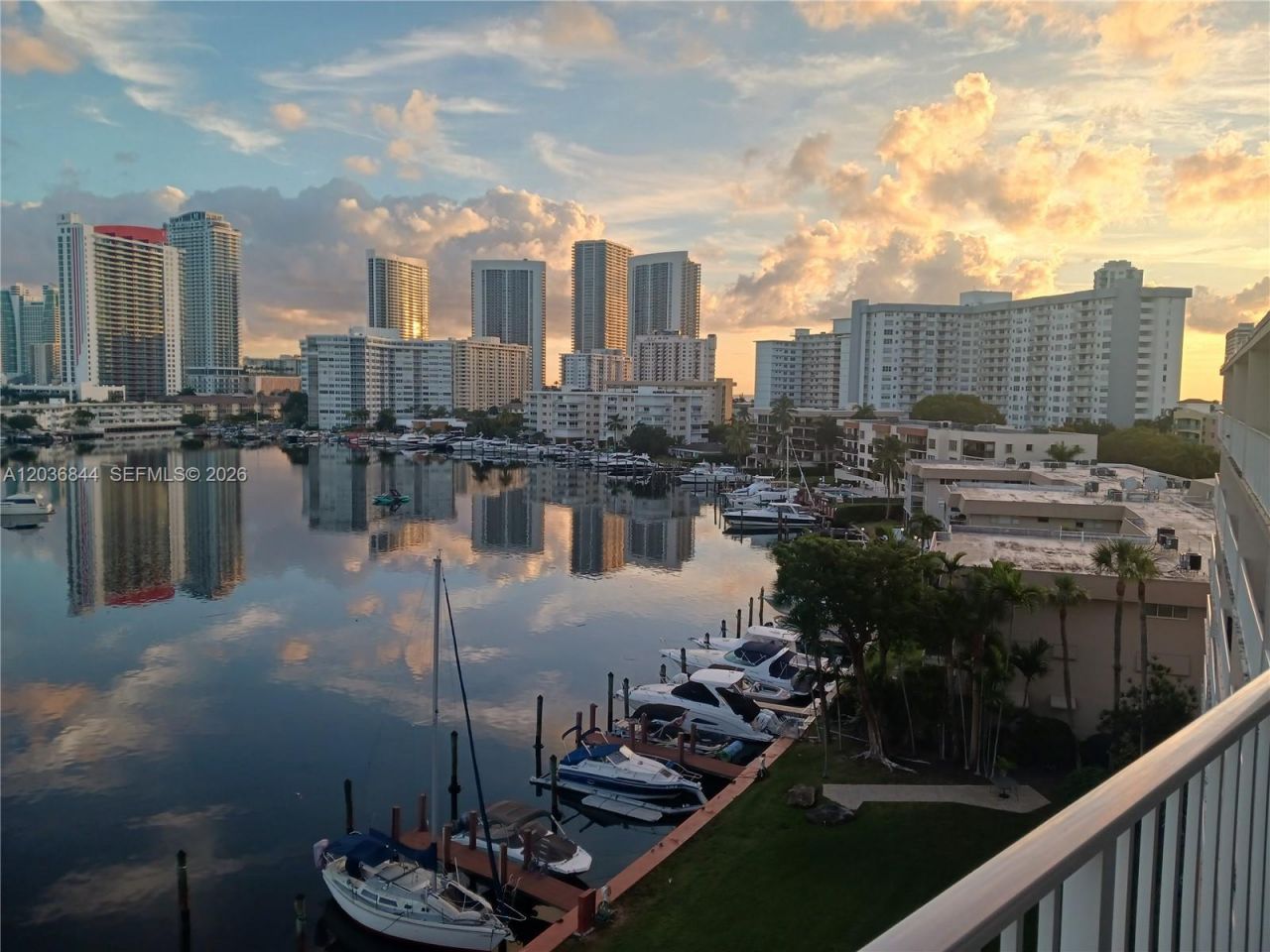 400 Golden Isles Dr, Unit 55, Hallandale Beach, FL 33009 Photo
