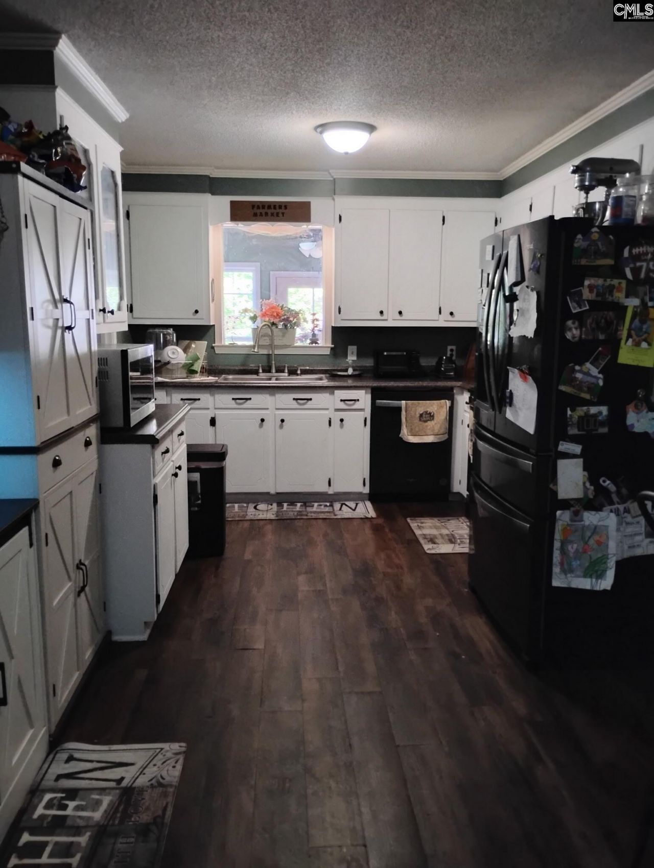 425 Preston Street  Photo 6