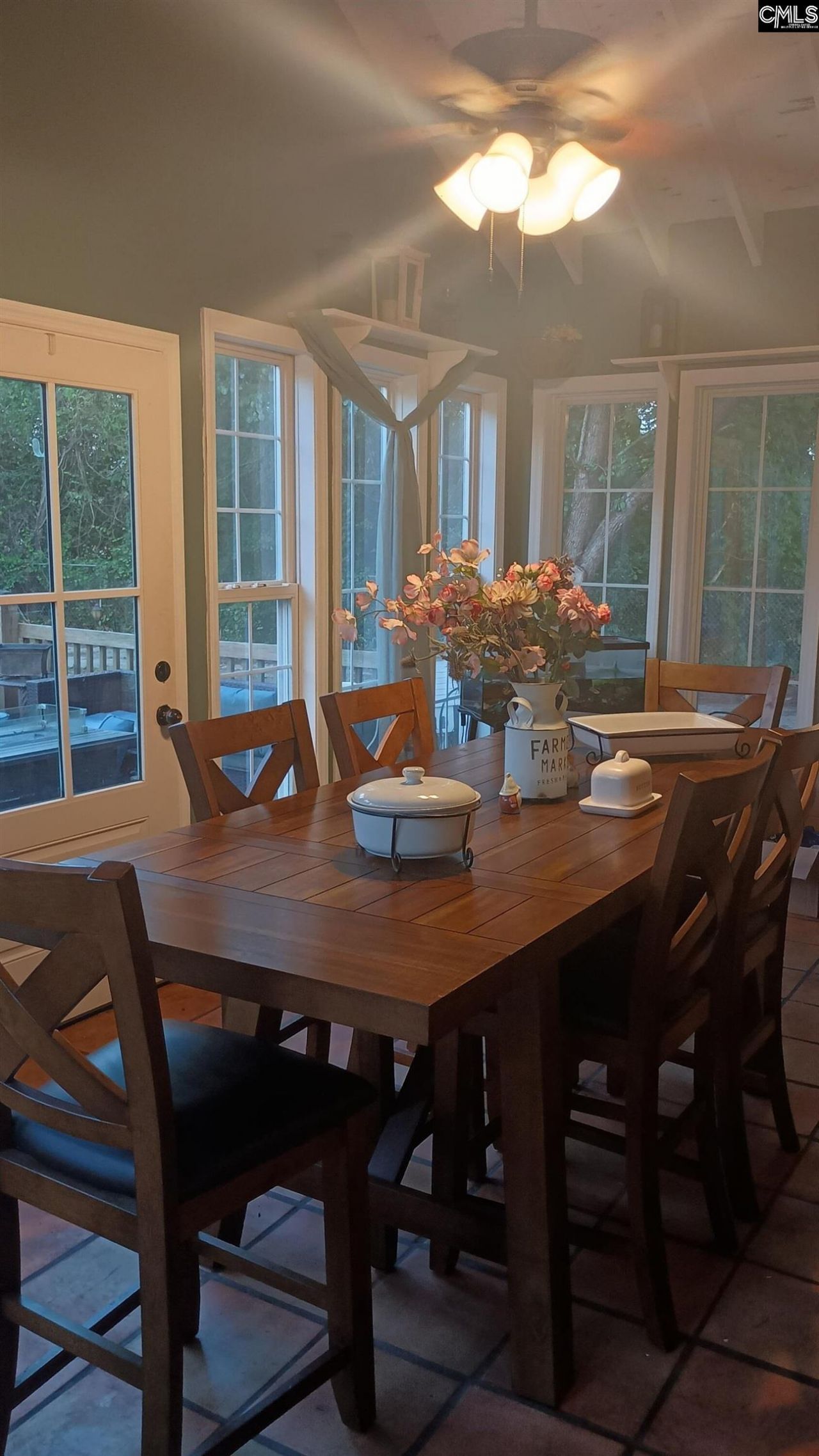 425 Preston Street  Photo 8