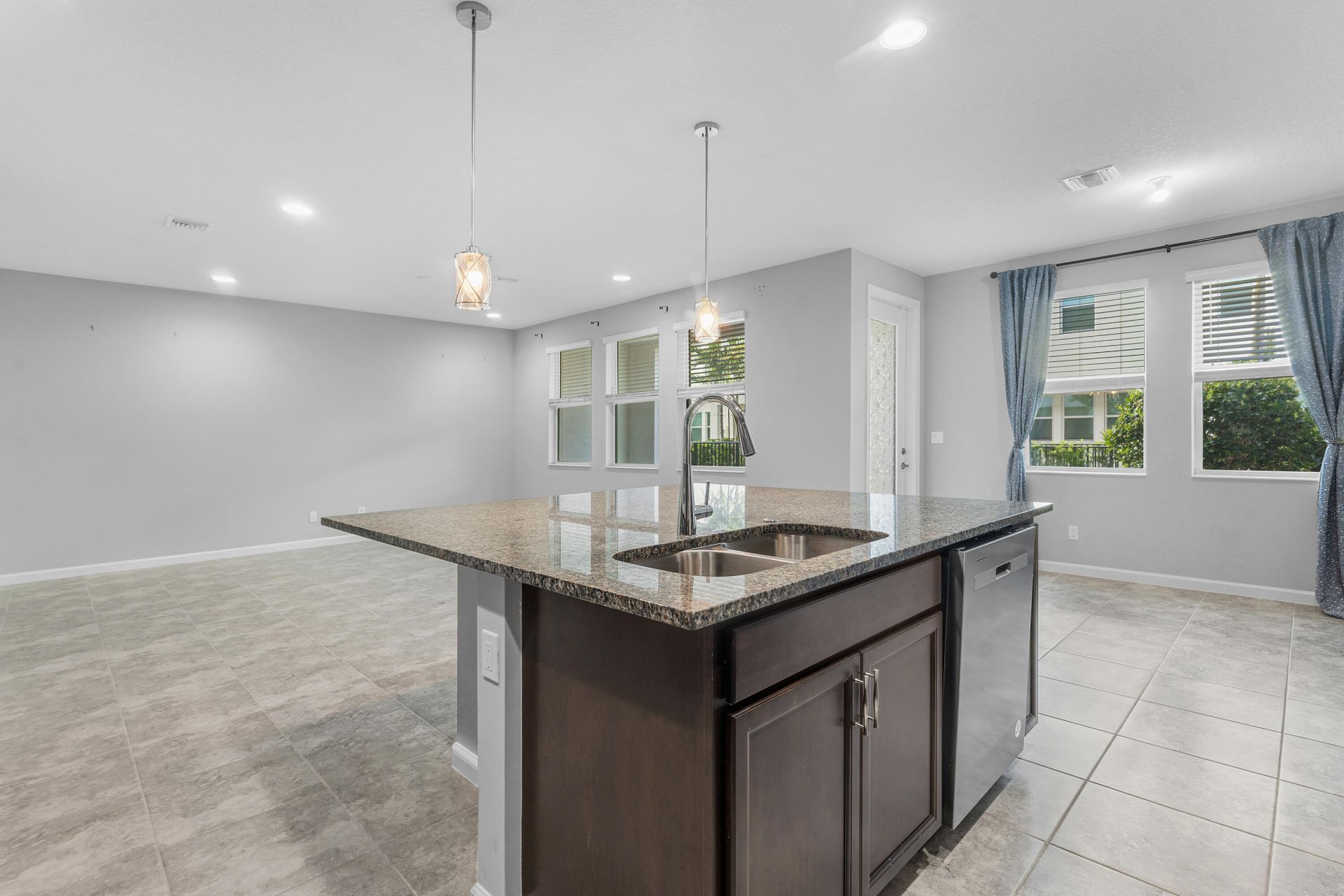 16474 Helix Court, The Acreage, FL 33470 Photo