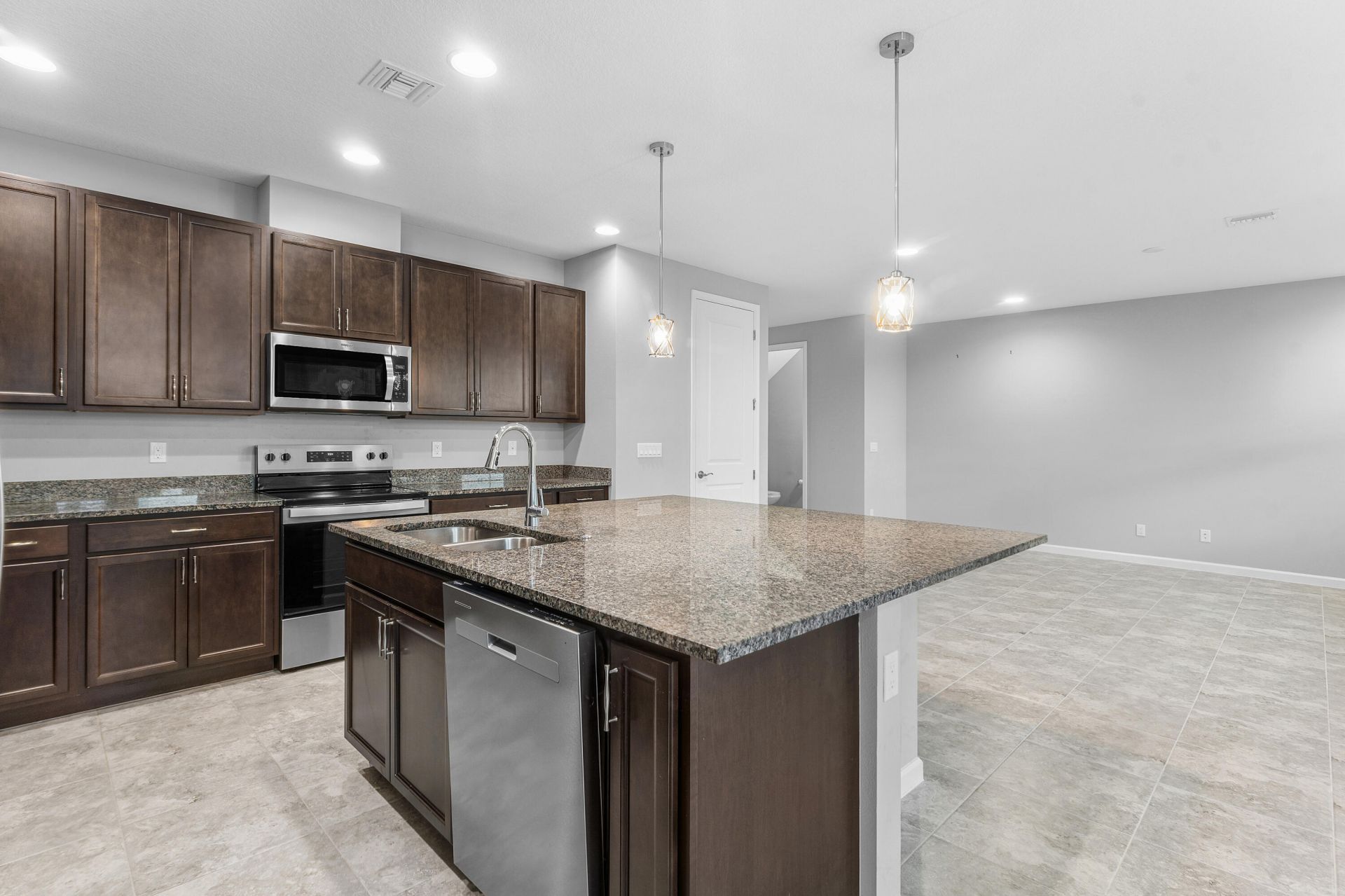16474 Helix Court, The Acreage, FL 33470 Photo