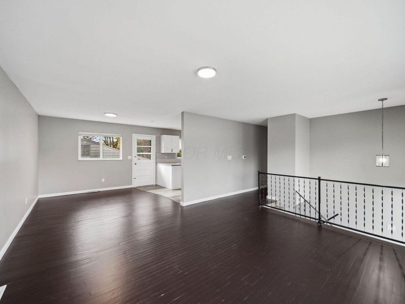 1637 S James Road , Columbus, OH 43227 Photo 17