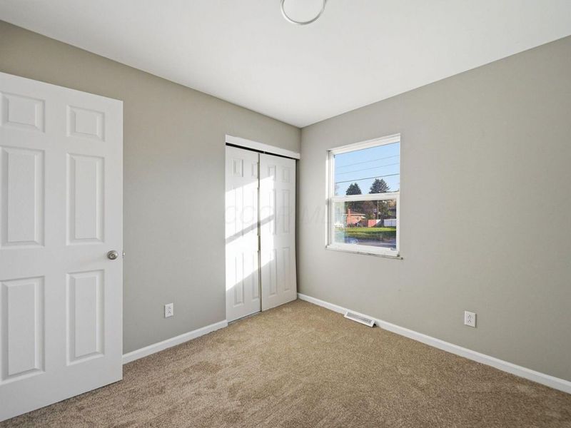 1637 S James Road , Columbus, OH 43227 Photo 34