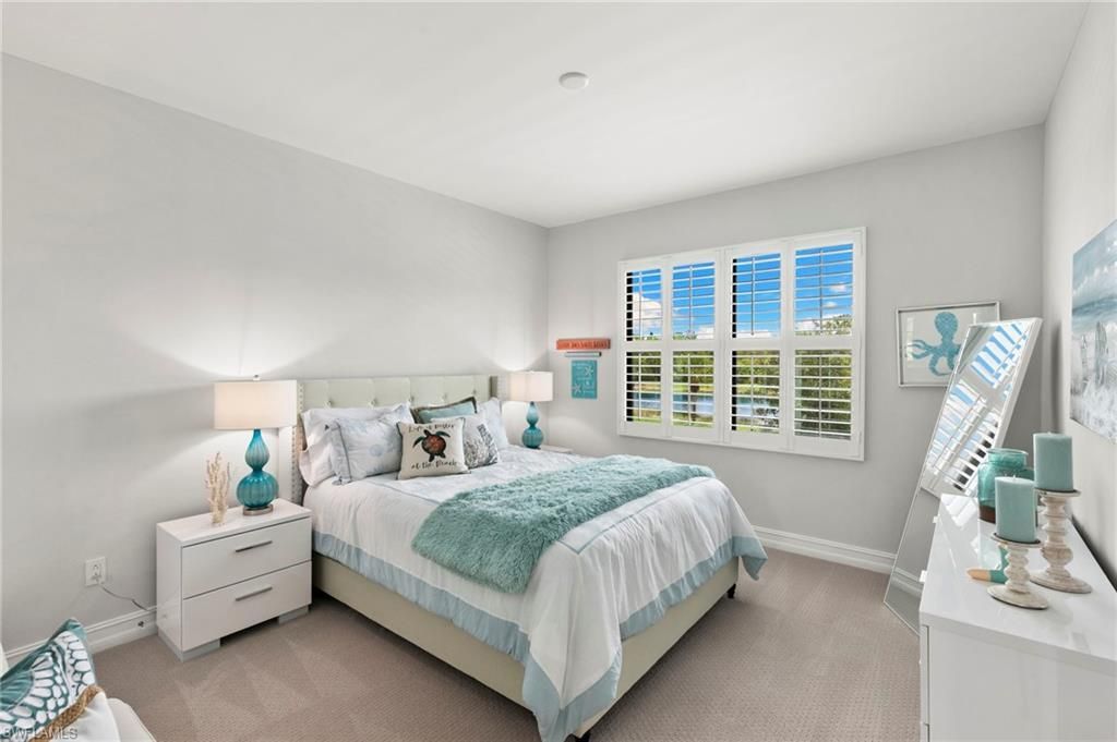 7490 Rockefeller Dr , Naples, FL 34119 Photo