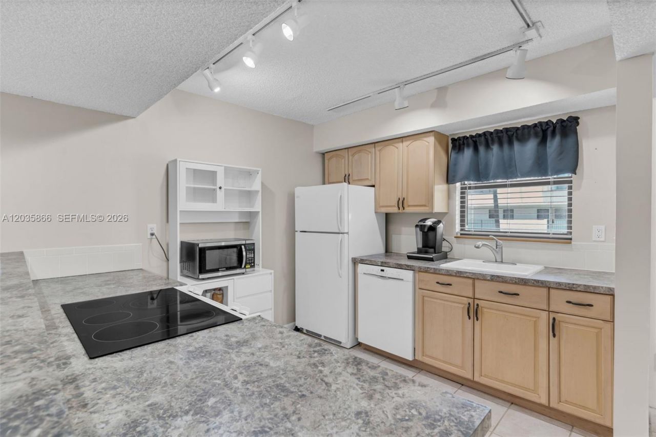 87455 Old Hwy, Unit 247, Islamorada, FL 33036 Photo