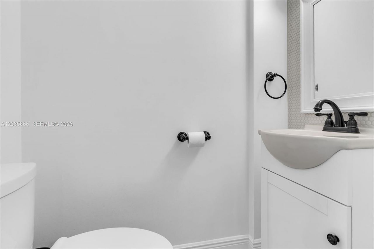 87455 Old Hwy, Unit 247, Islamorada, FL 33036 Photo