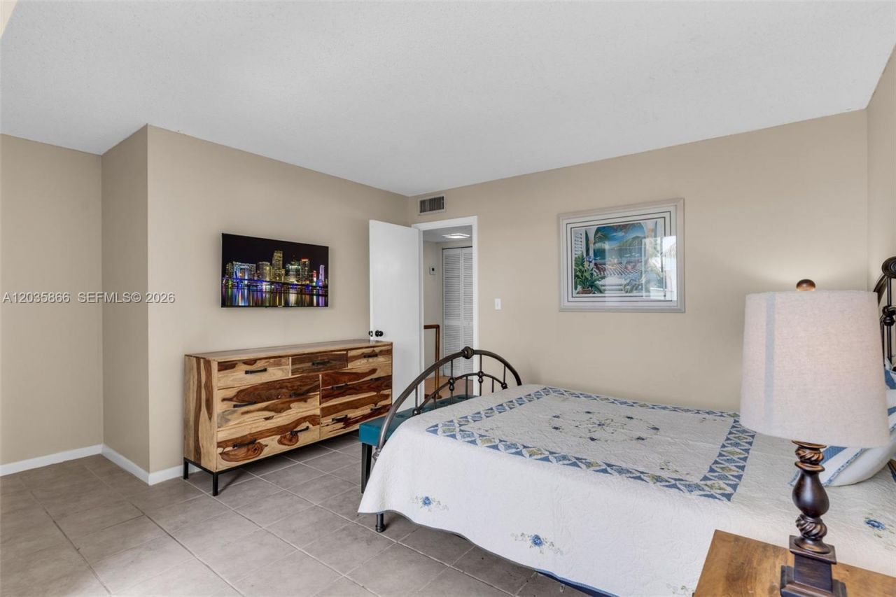 87455 Old Hwy, Unit 247, Islamorada, FL 33036 Photo