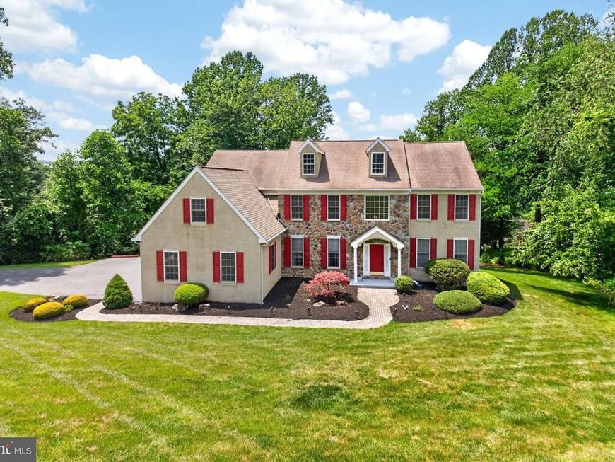 904 Victoria Court , Downingtown, PA 19335 Main Photo