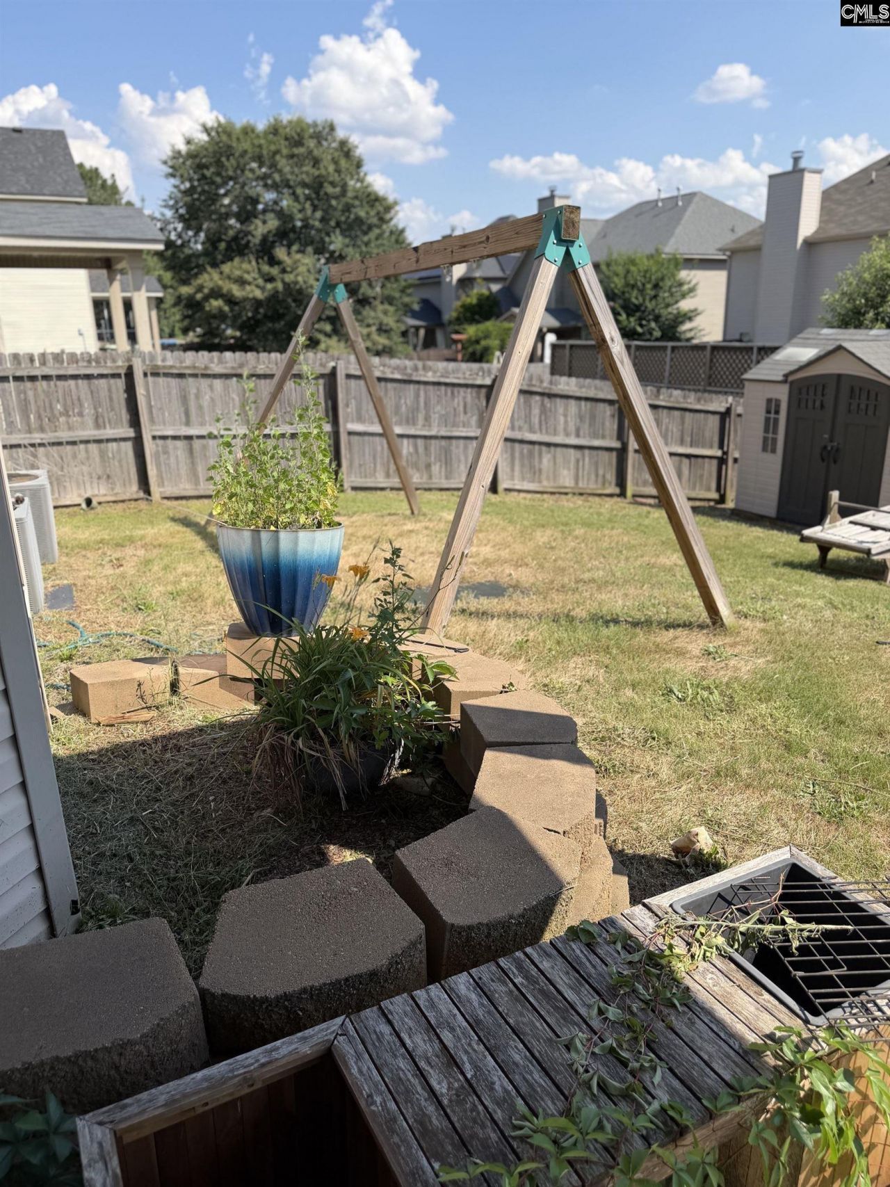 557 Kaymin Hill Court  Photo 18