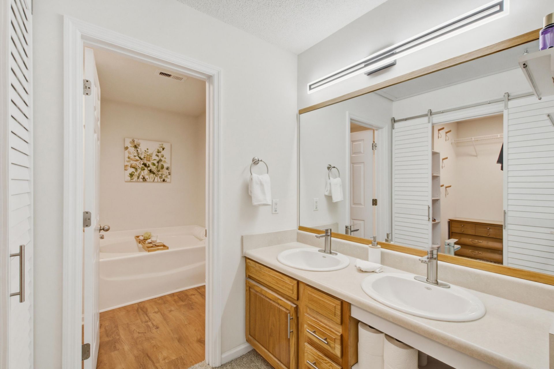8069 Vermont Road Photo 23